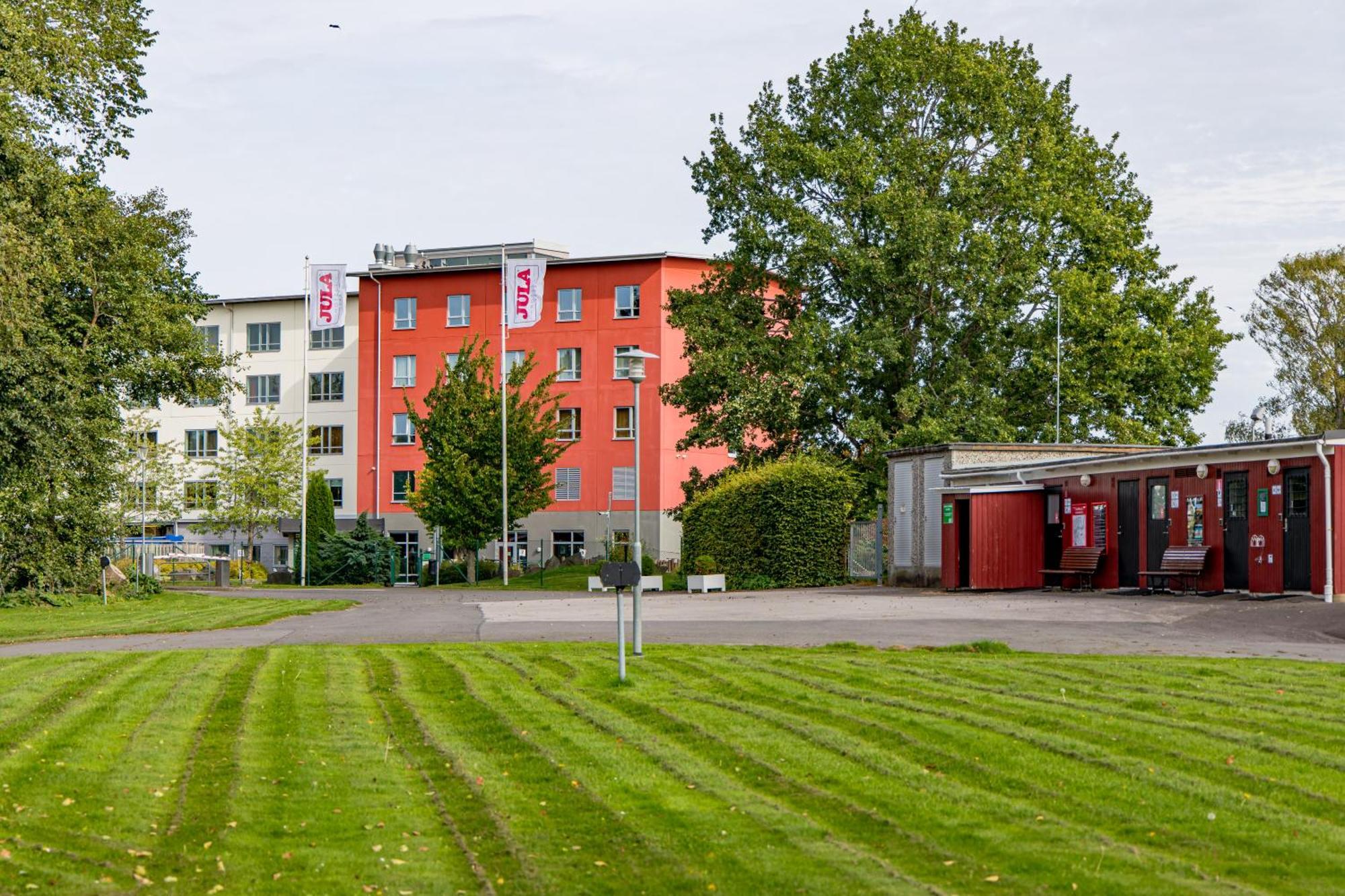 Skara Stads-Camping & Stugby Exterior photo