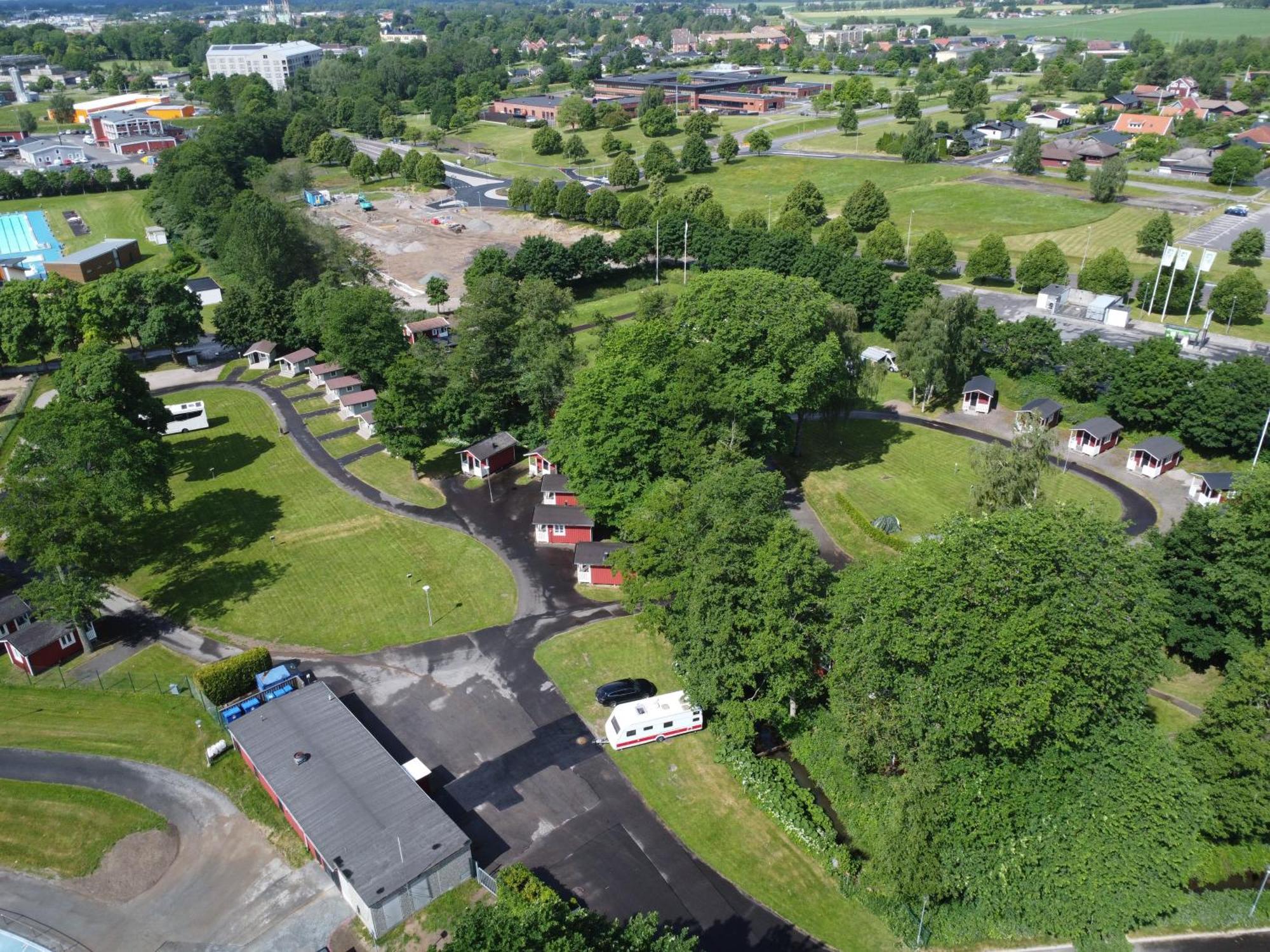 Skara Stads-Camping & Stugby Exterior photo