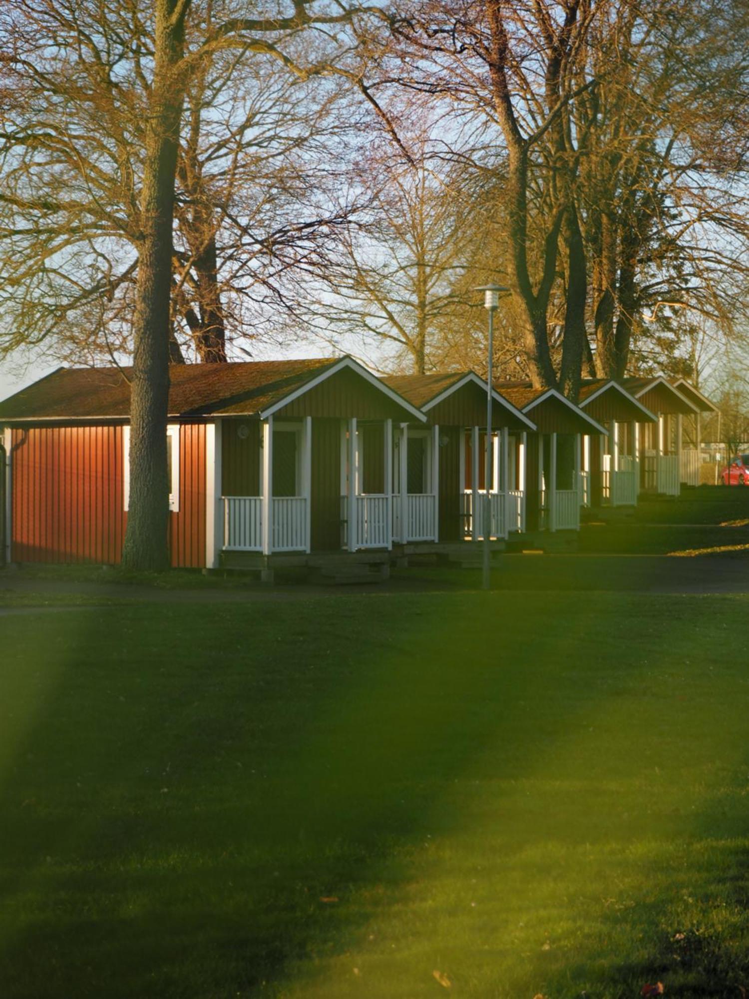 Skara Stads-Camping & Stugby Exterior photo